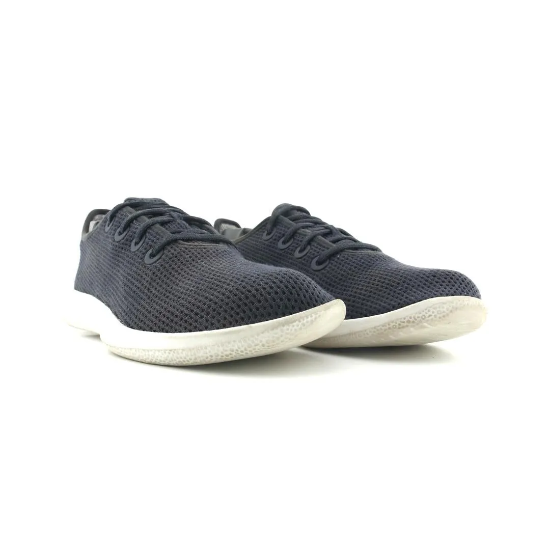 ALLBIRDS   TREE RUNNERS