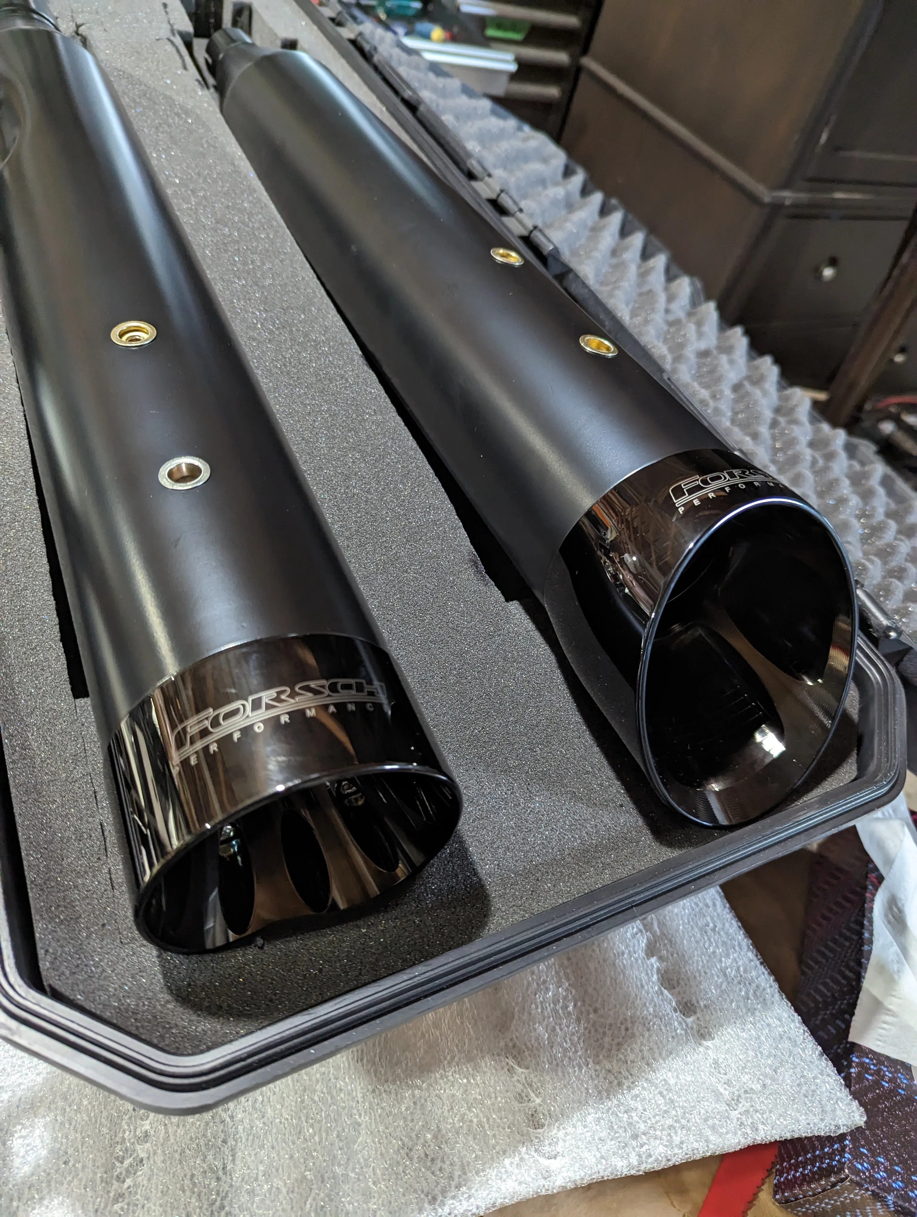 Angry 400 Series Touring Mufflers Forsch Performance M8 Harley-Davidson (2017-2025)