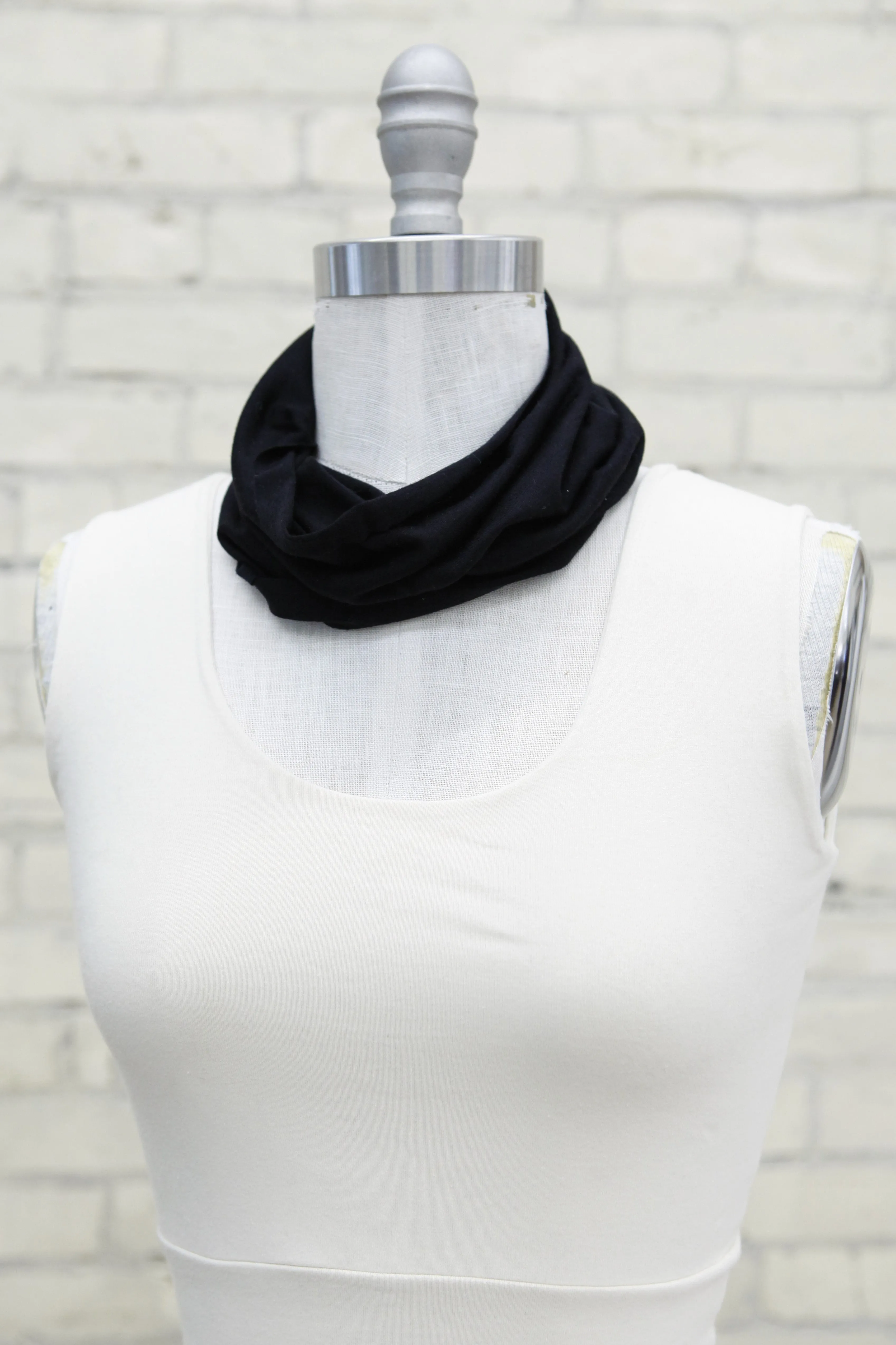 Black Sleek Neck Warmer