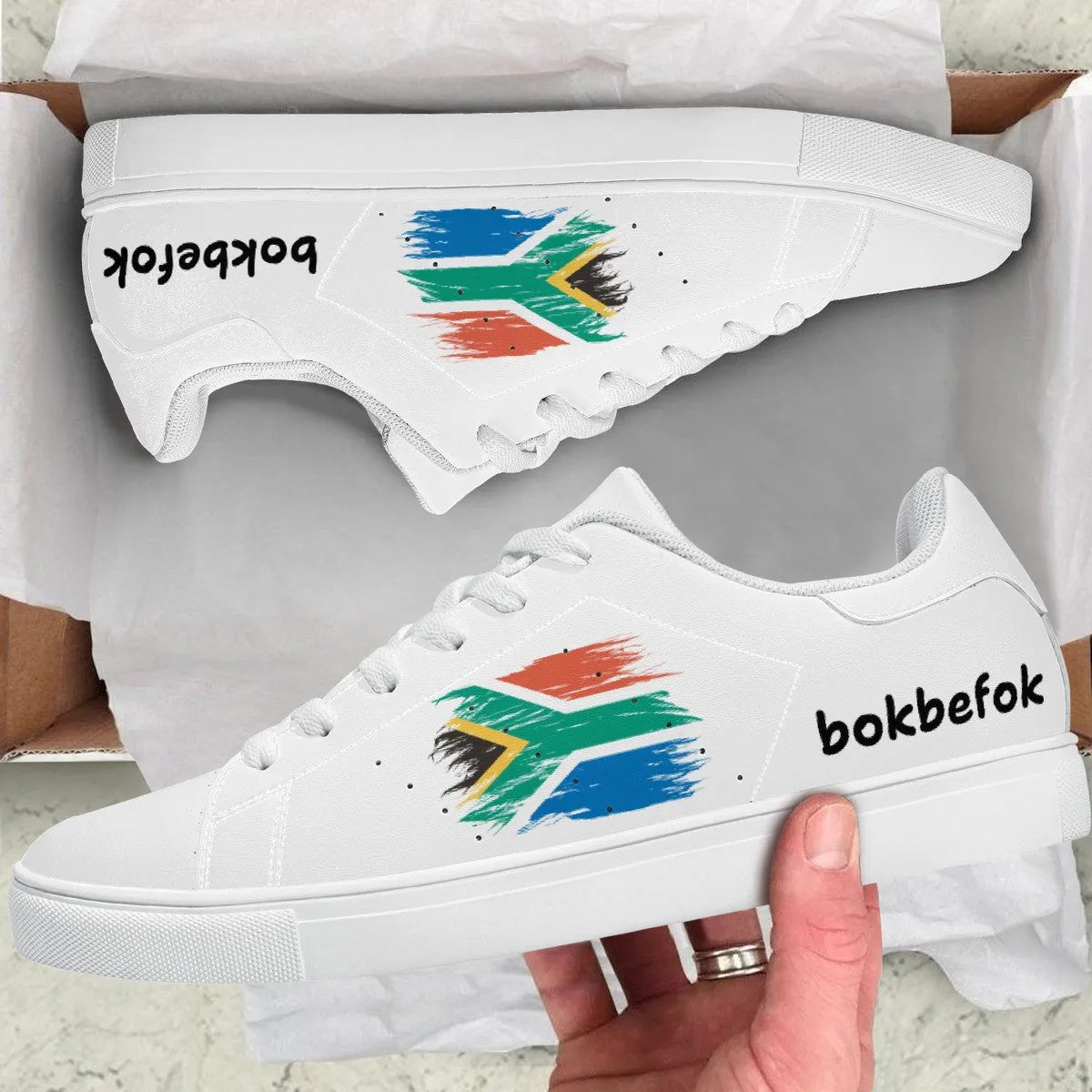 D27 Low-Top Synthetic Leather Sneakers - White
