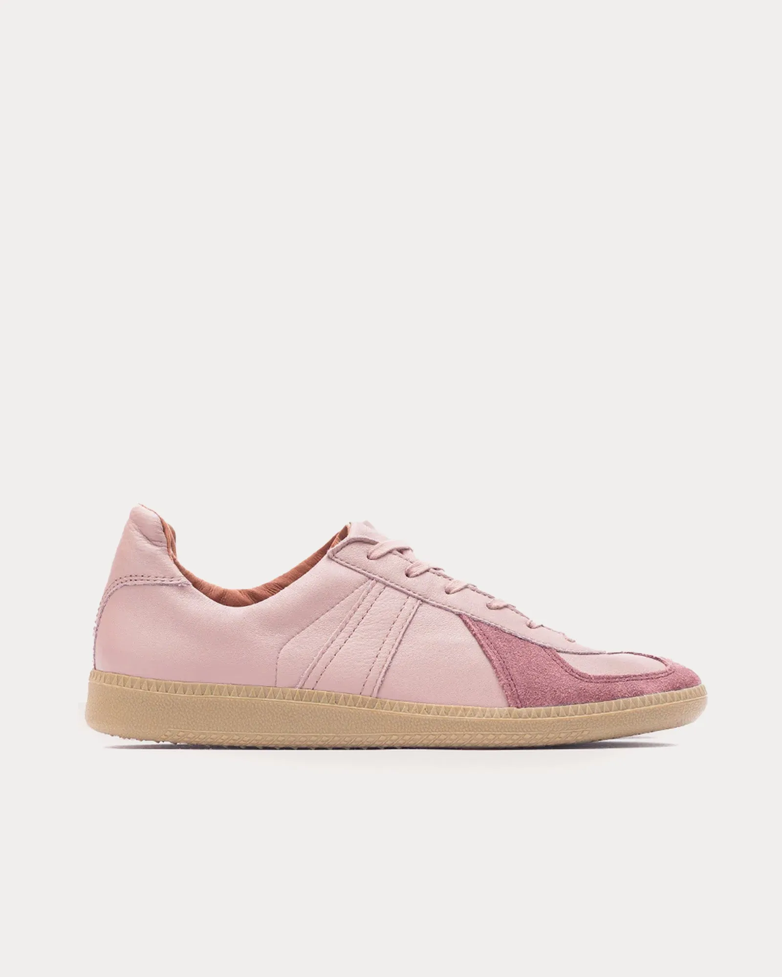 German Army Trainer Brownrose Low Top Sneakers