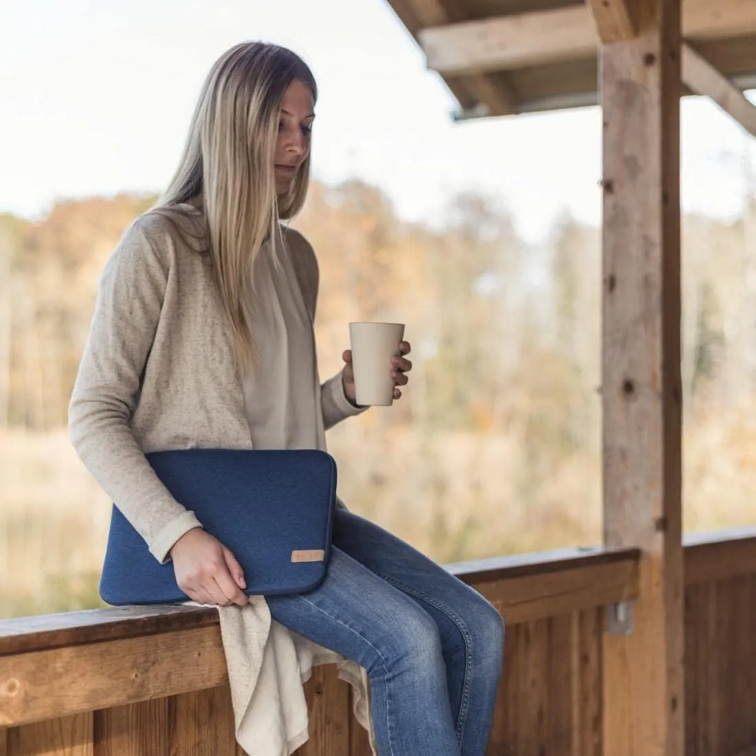HAMA Jersey Laptop Sleeve up to 36 cm 14inch-Blu