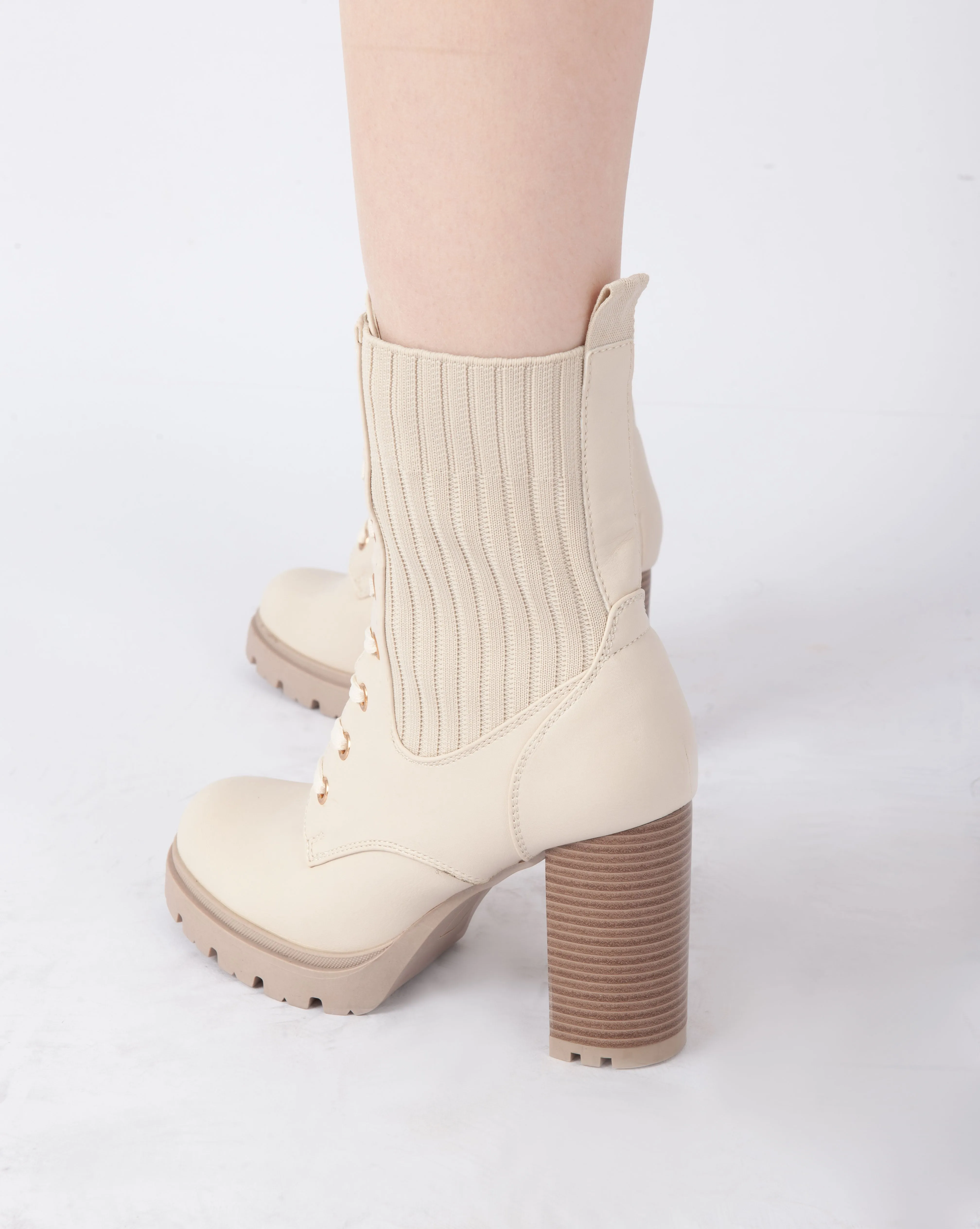 Heritage Ankle Boots - Beige