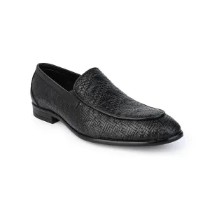 Hydes N Hues Men Black Leather Formal Slip-Ons