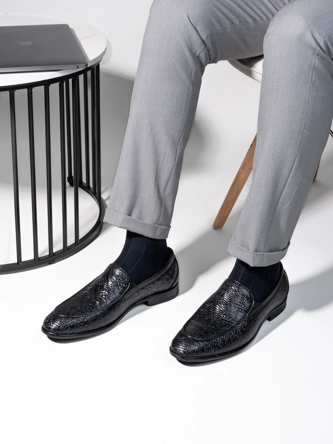 Hydes N Hues Men Black Leather Formal Slip-Ons