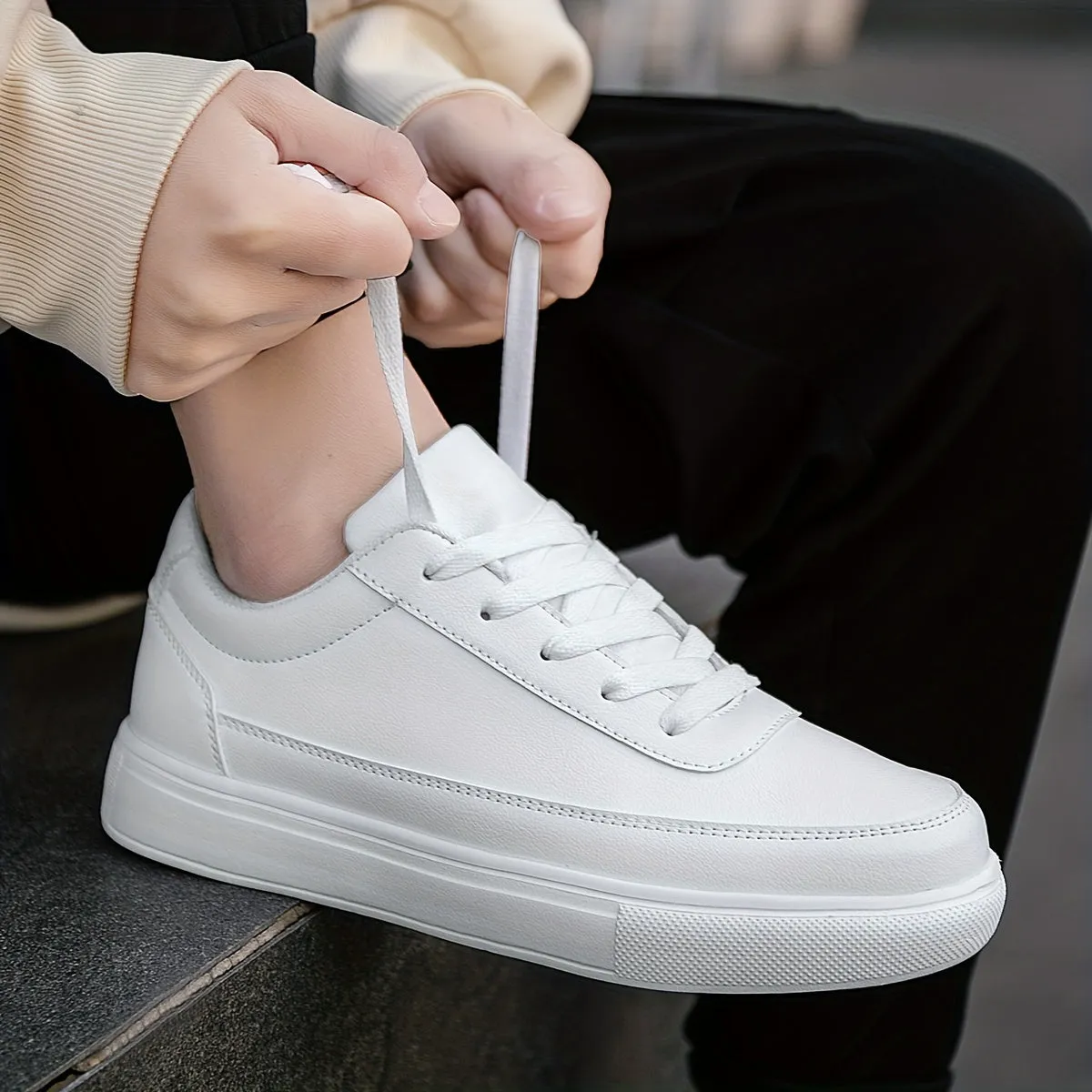Men's Stylish Smart Vegan Leather Low-Top Trainers | Eco-Friendly Materials