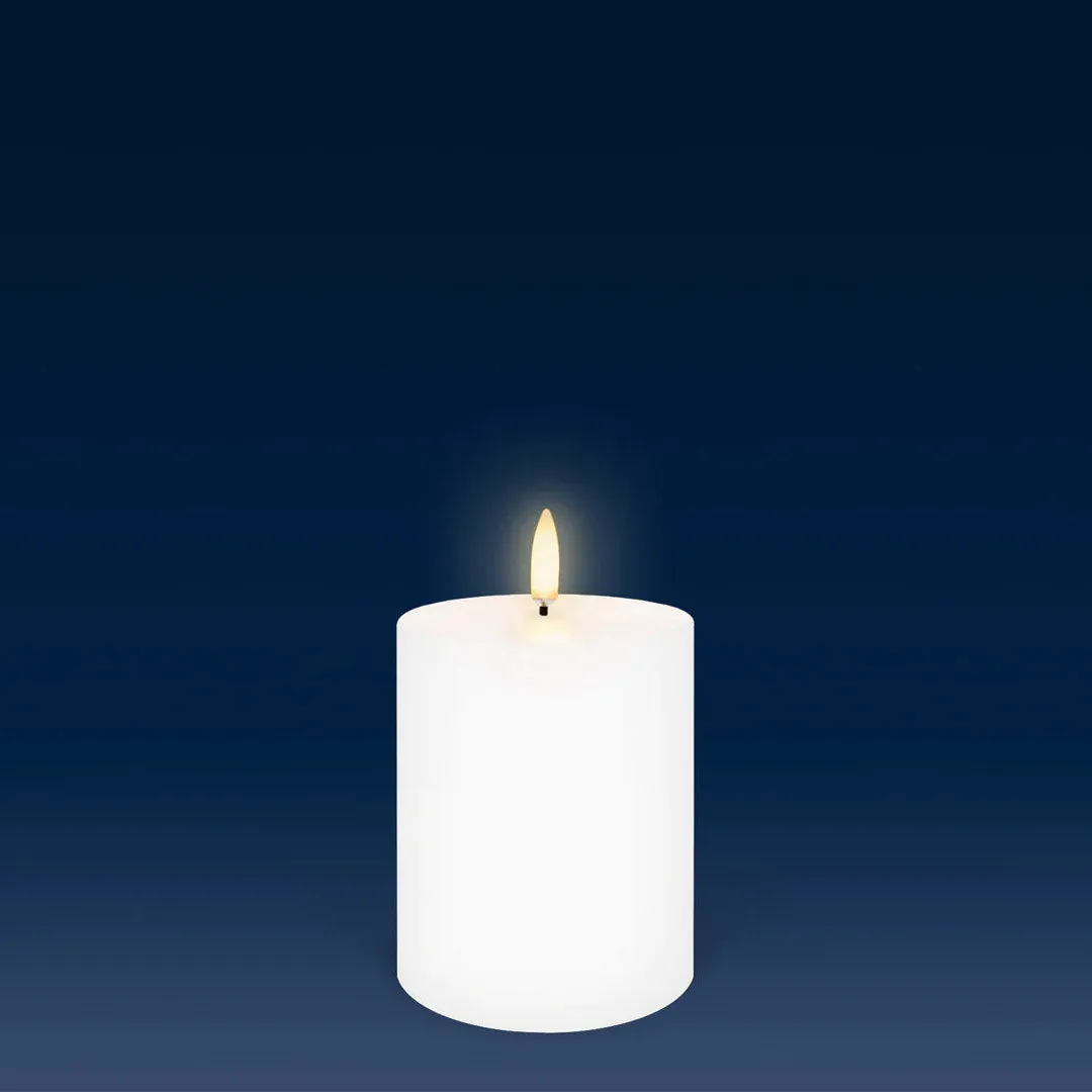 Nordic White Smooth | Flameless Candle