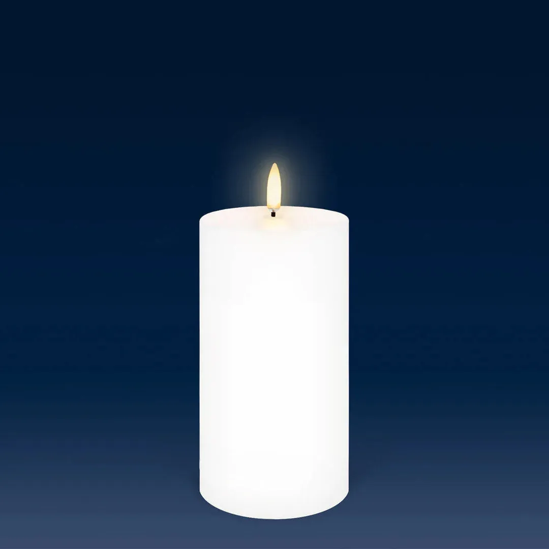 Nordic White Smooth | Flameless Candle