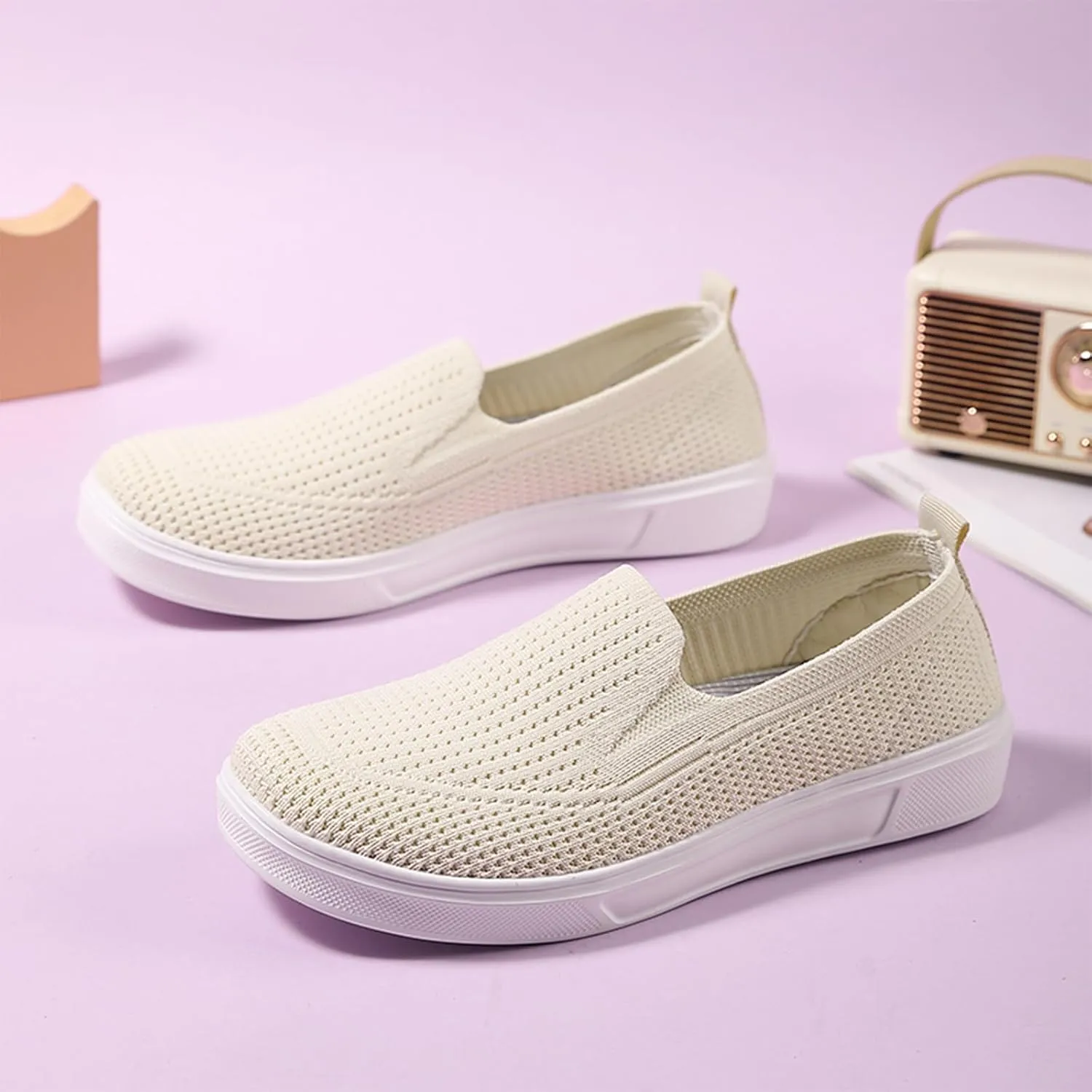 Semshedy Women's Nusing Flats Slip On Platform Walking Shoes Lightweight No Lace Sneakers