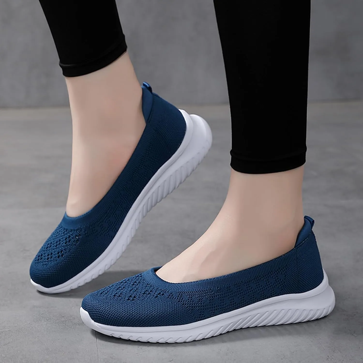 Semshedy Women's Nusing Flats Slip On Platform Walking Shoes Lightweight No Lace Sneakers