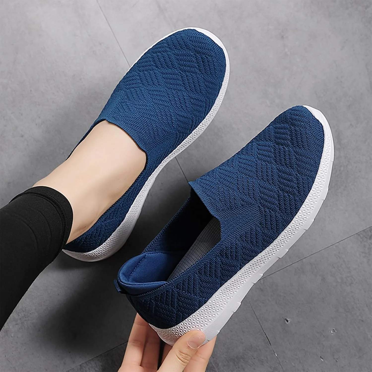 Semshedy Women's Nusing Flats Slip On Platform Walking Shoes Lightweight No Lace Sneakers
