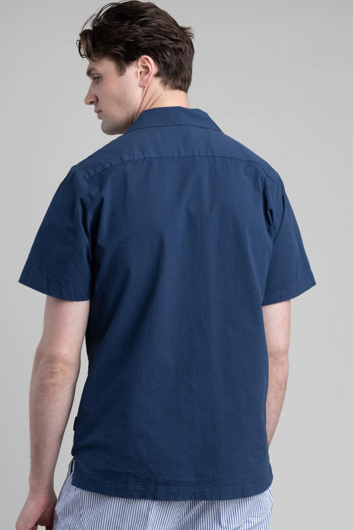 Short-Sleeve Seersucker Kent Collar
