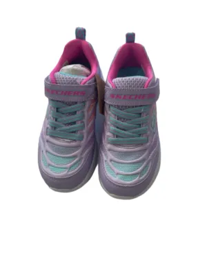 Skechers