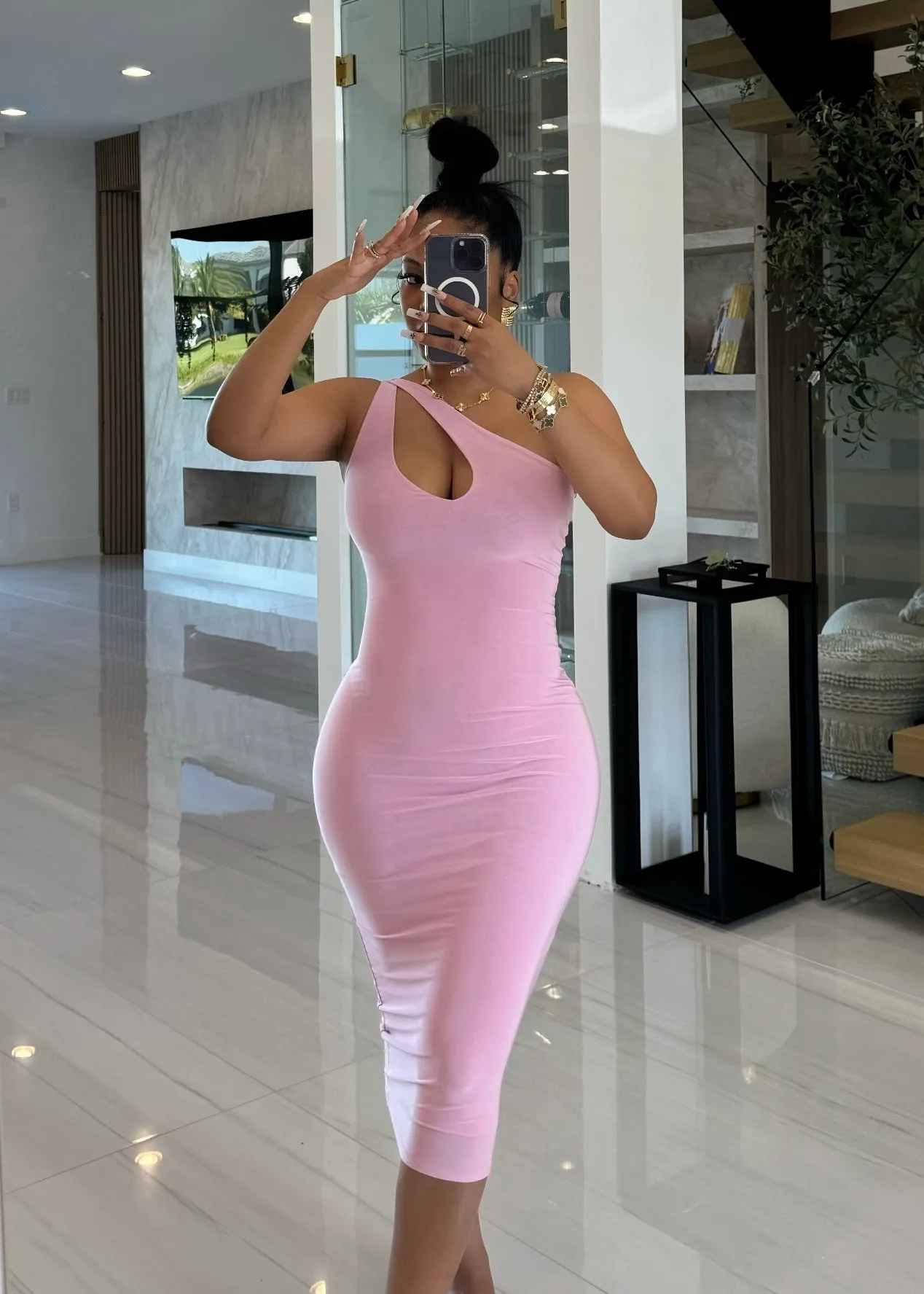 Sleek Shoulder Bodycon Dress