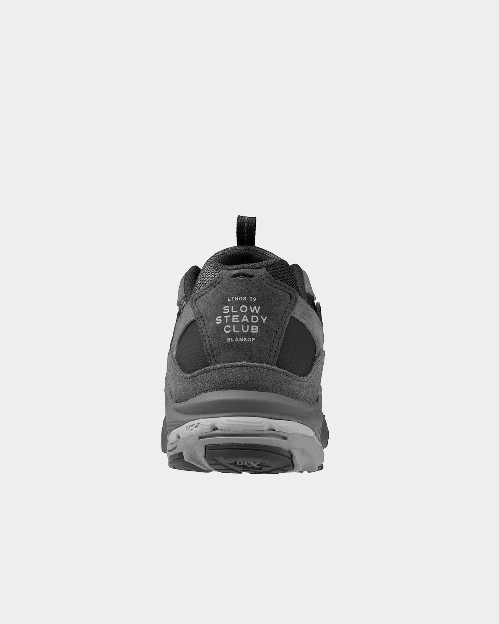 Wave Rider 10 Grey Low Top Sneakers