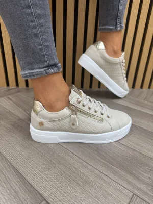 XTI (SS25) Trainer with Side Zip and Gold Detail 143625 - Beige (X2)